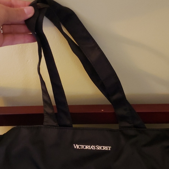 COPY - Classic Black Tote - Picture 3 of 4